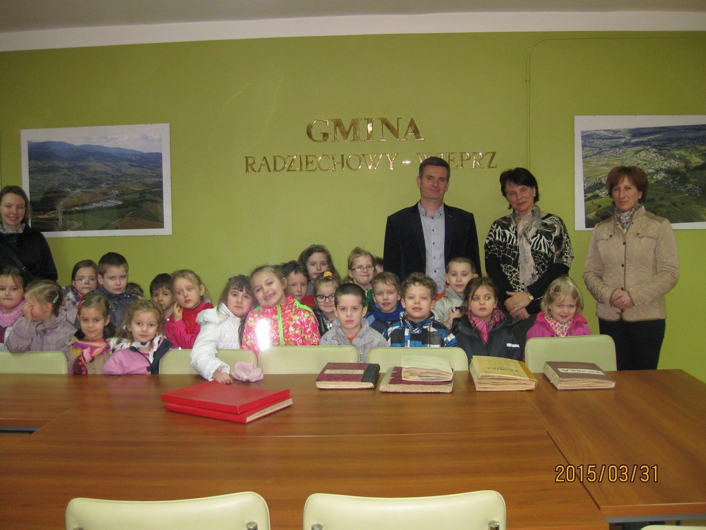 Przedszkolaki z wizytą w  Urzędzie Gminy Radziechowy- Wieprz