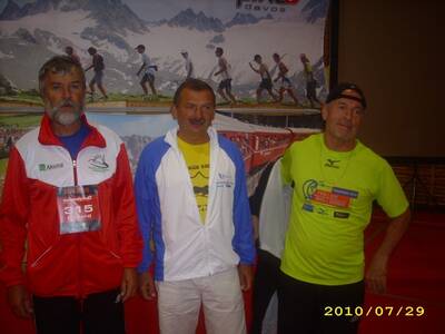 Wspaniały Swiss Alpine Davos Marathon na najdłuższ...